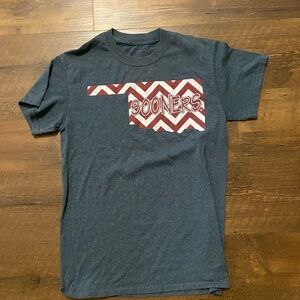 Oklahoma sooners women’s t shirt!